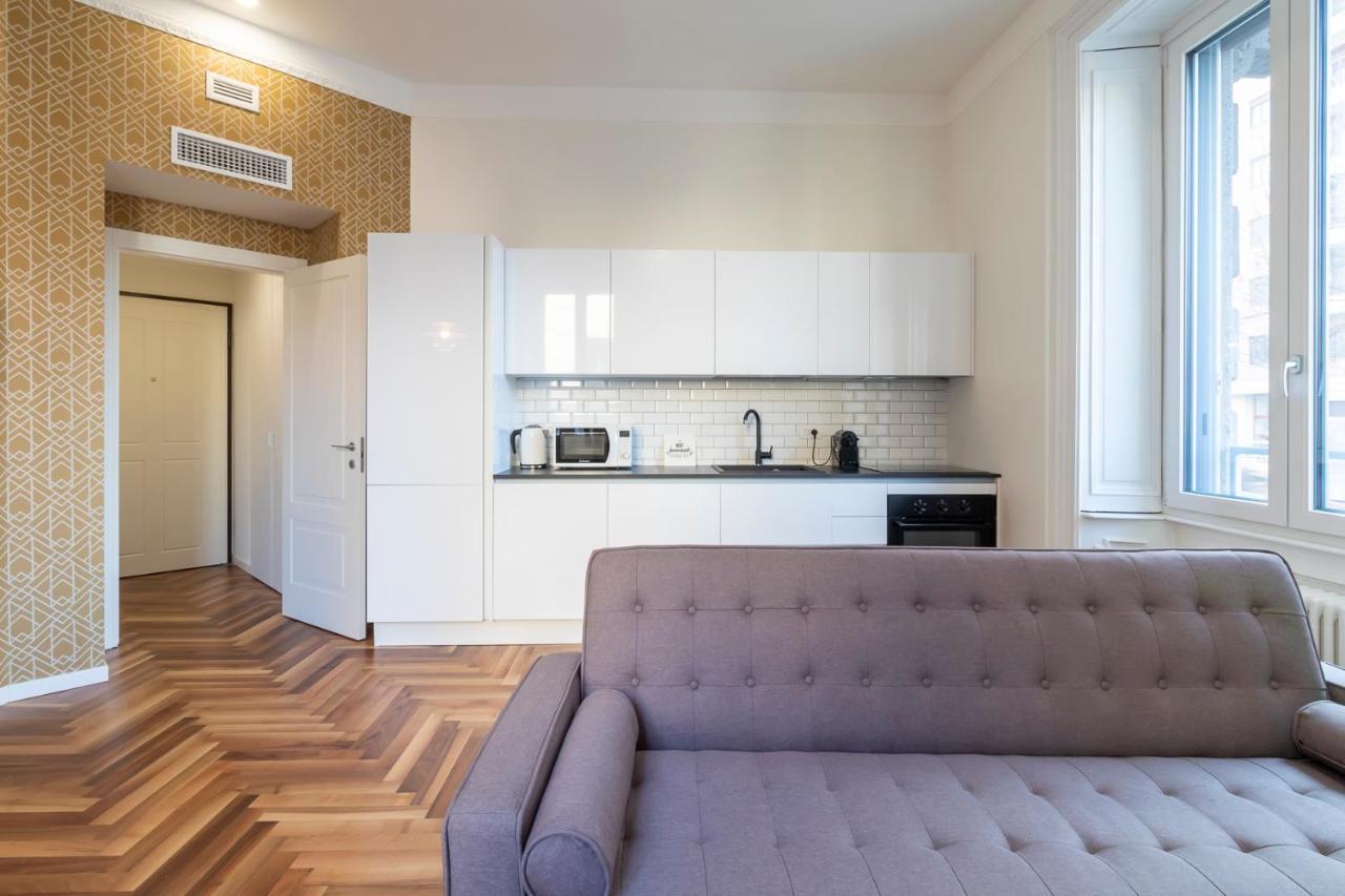 Luxury Apartment - Soperga 2 Milan Luaran gambar