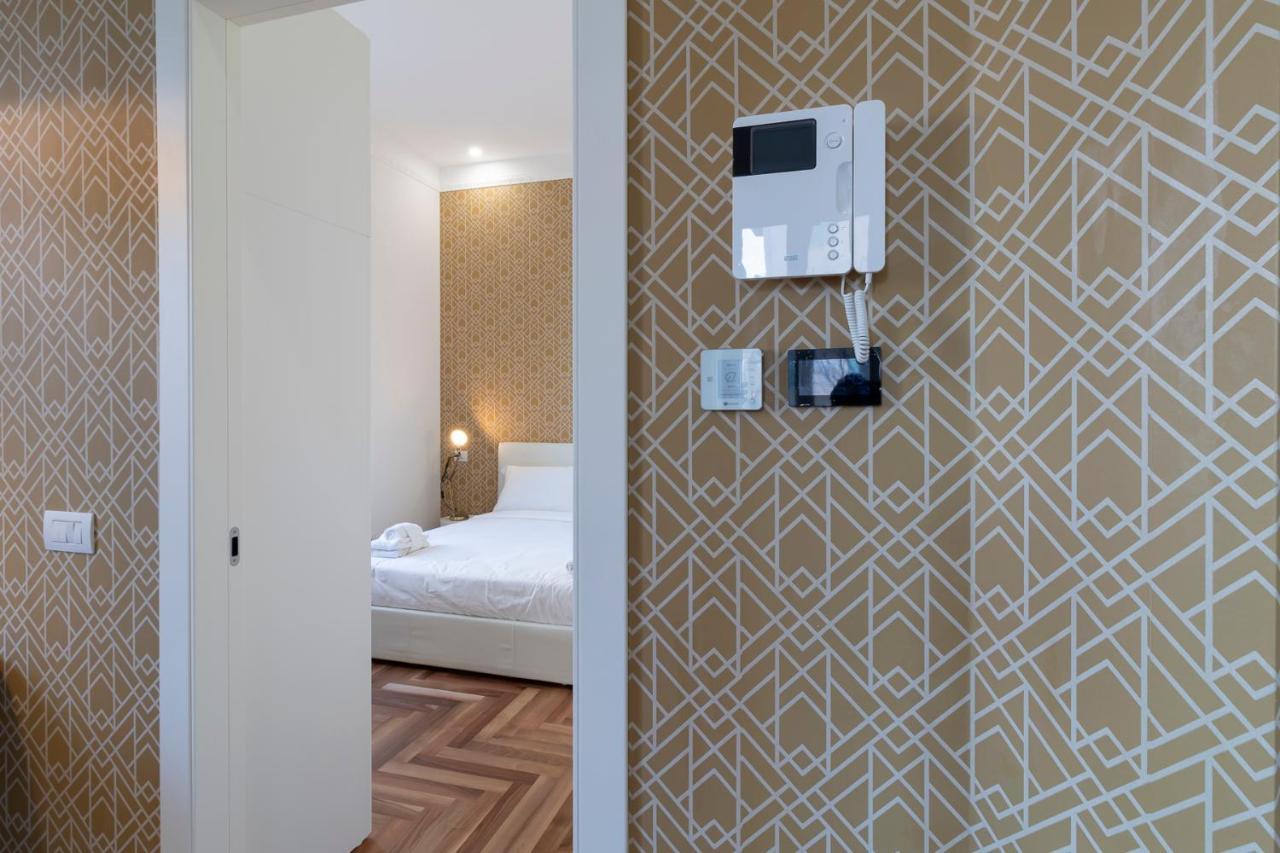 Luxury Apartment - Soperga 2 Milan Luaran gambar