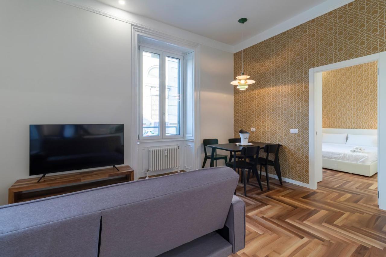 Luxury Apartment - Soperga 2 Milan Luaran gambar