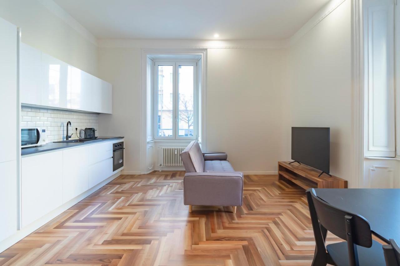 Luxury Apartment - Soperga 2 Milan Luaran gambar